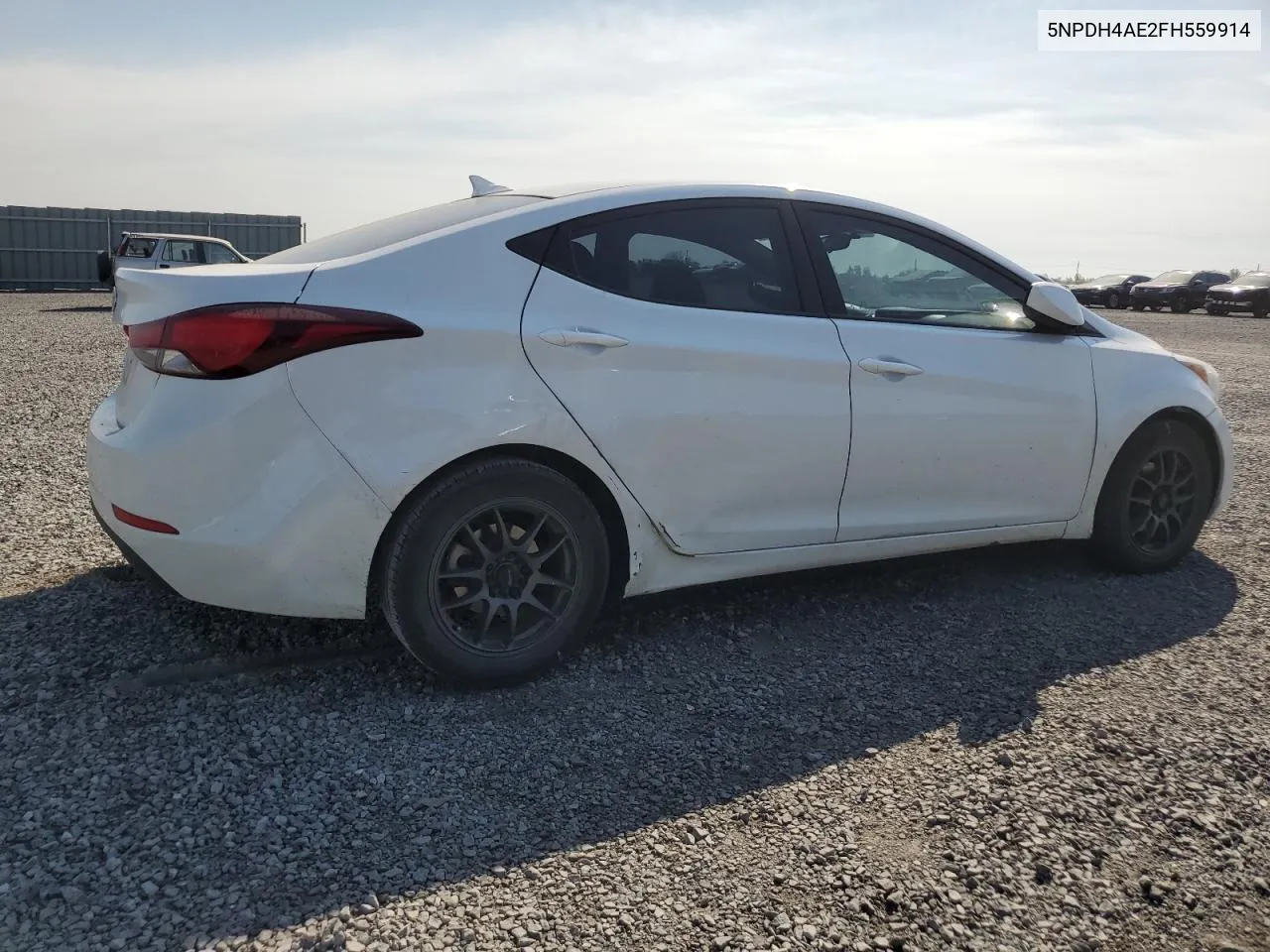 5NPDH4AE2FH559914 2015 Hyundai Elantra Se