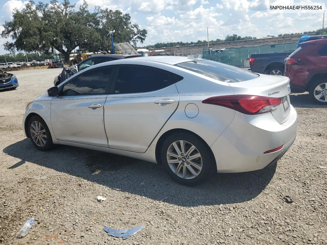 5NPDH4AE4FH556254 2015 Hyundai Elantra Se