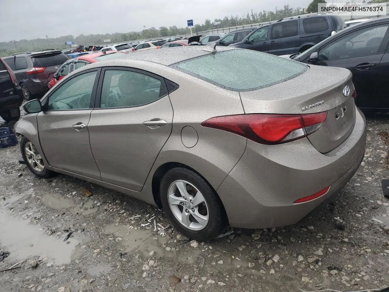 5NPDH4AE4FH576374 2015 Hyundai Elantra Se