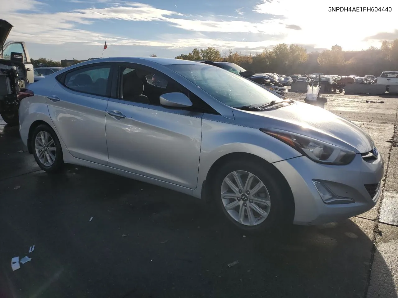 2015 Hyundai Elantra Se VIN: 5NPDH4AE1FH604440 Lot: 76724104