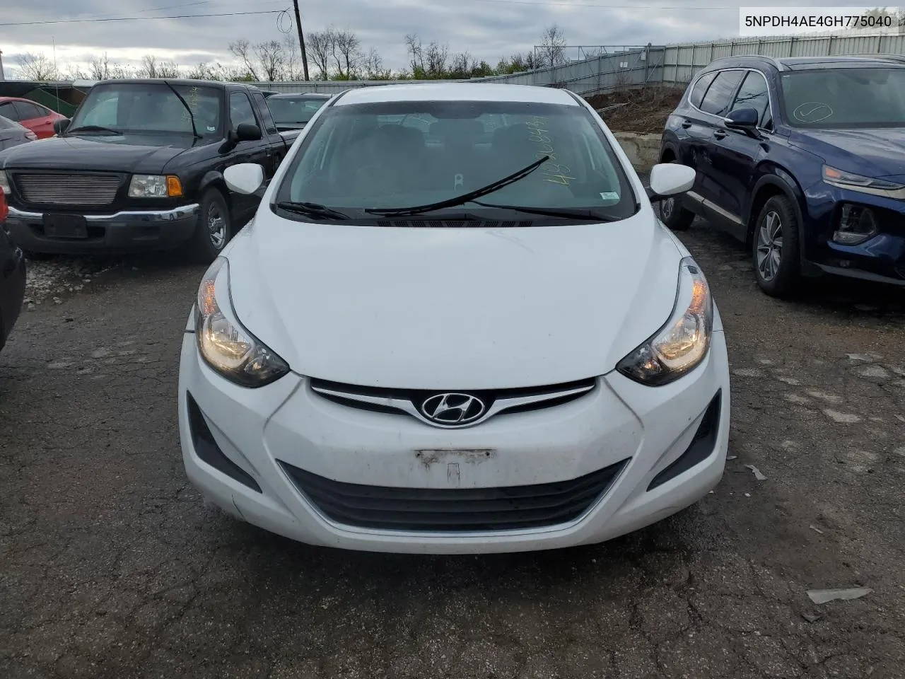 5NPDH4AE4GH775040 2016 Hyundai Elantra Se