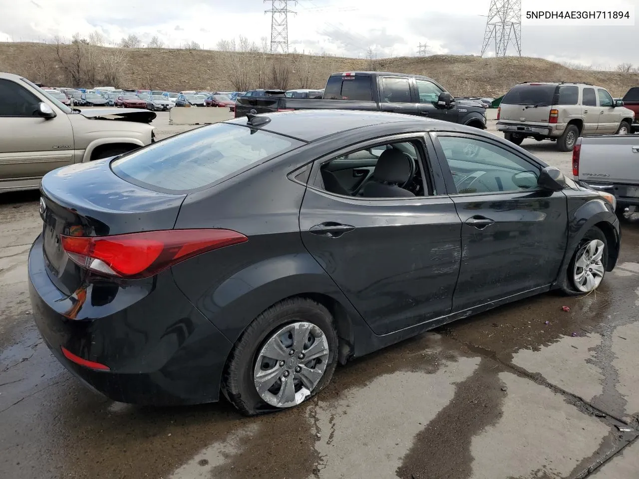 5NPDH4AE3GH711894 2016 Hyundai Elantra Se