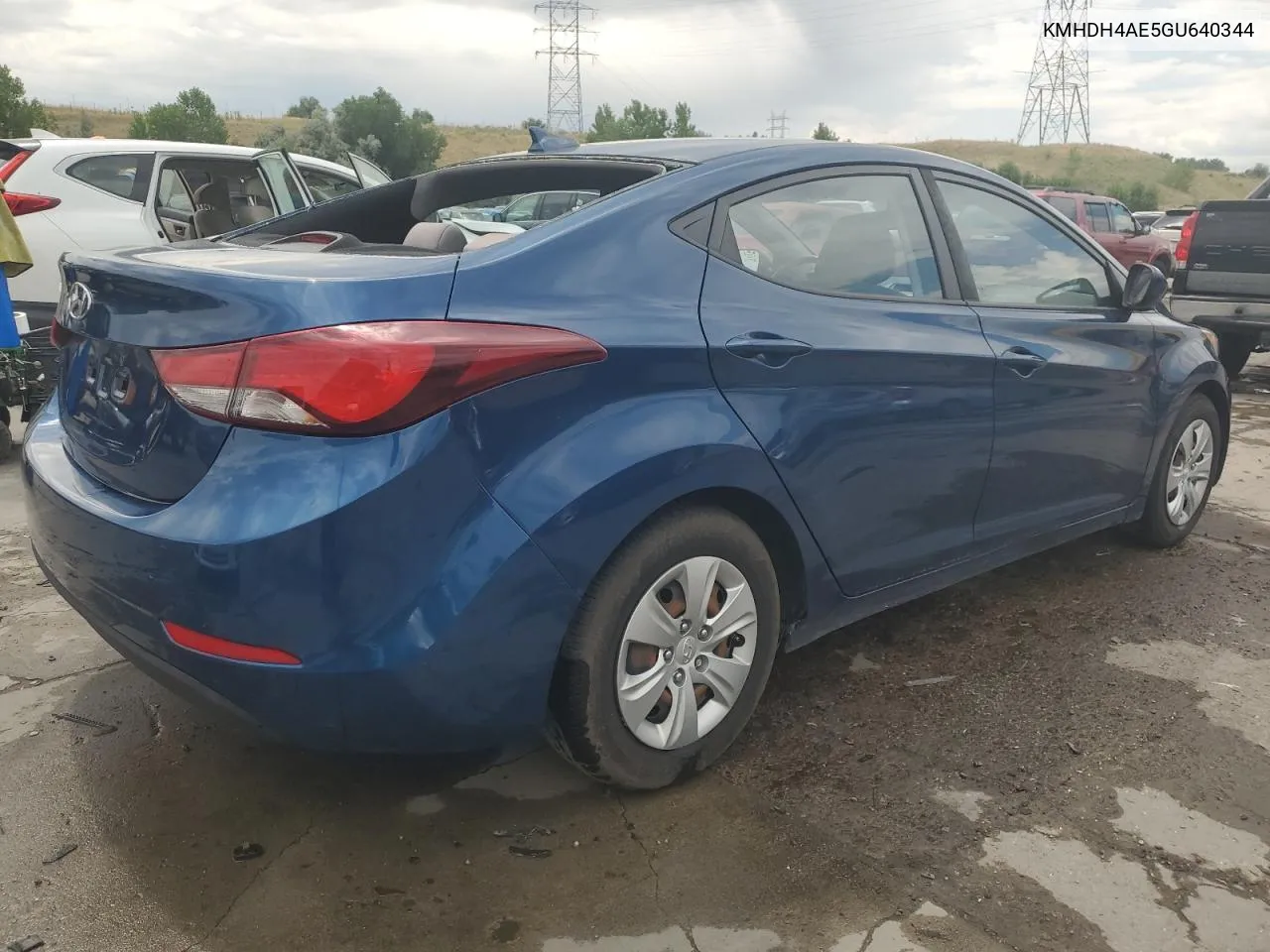 KMHDH4AE5GU640344 2016 Hyundai Elantra Se