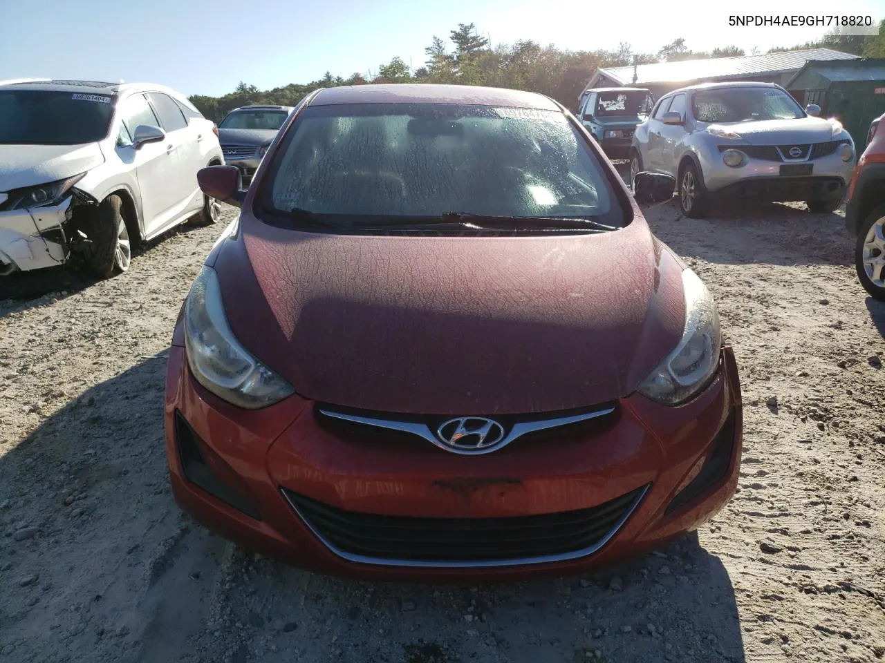 5NPDH4AE9GH718820 2016 Hyundai Elantra Se