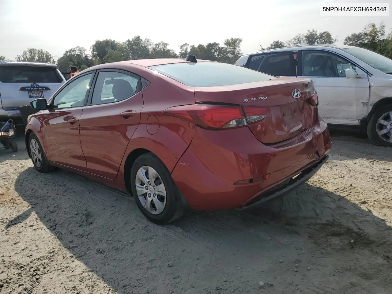 5NPDH4AEXGH694348 2016 Hyundai Elantra Se