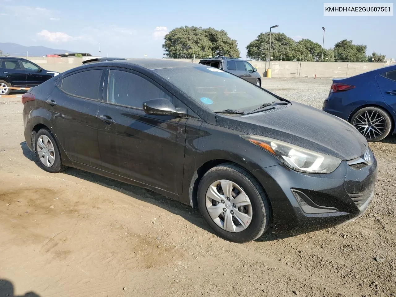 KMHDH4AE2GU607561 2016 Hyundai Elantra Se