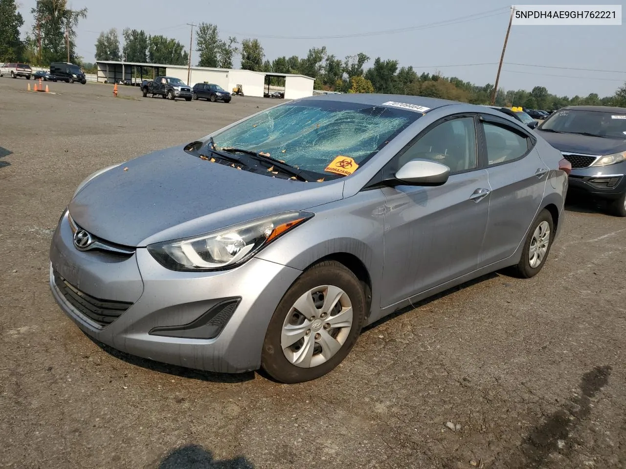 5NPDH4AE9GH762221 2016 Hyundai Elantra Se