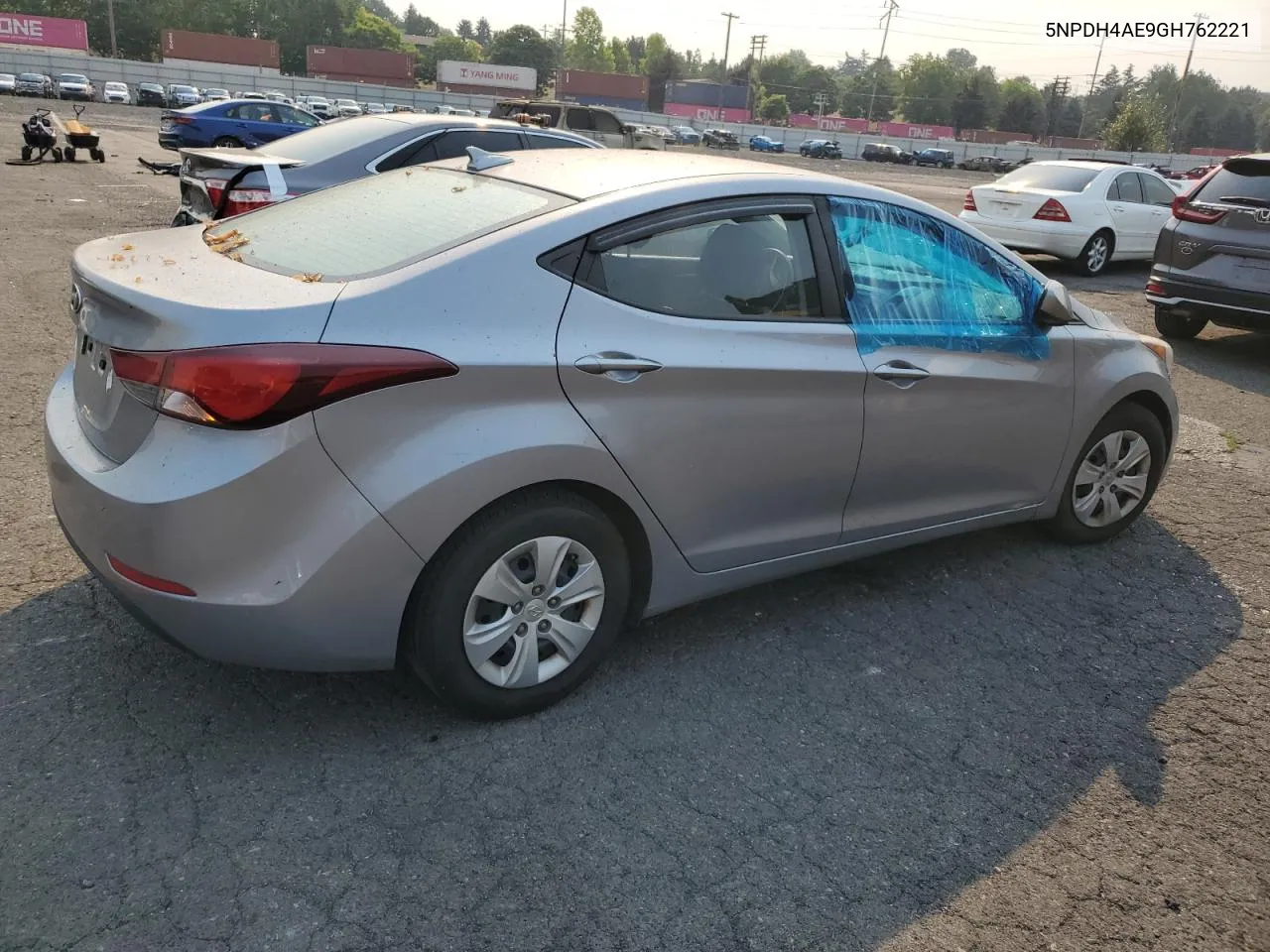 5NPDH4AE9GH762221 2016 Hyundai Elantra Se