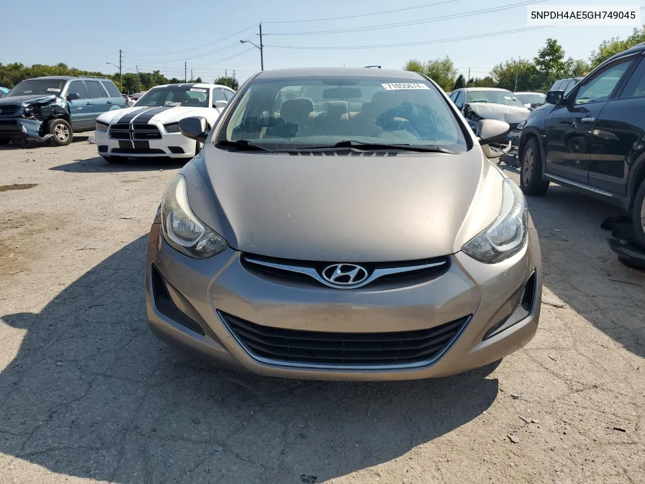 5NPDH4AE5GH749045 2016 Hyundai Elantra Se