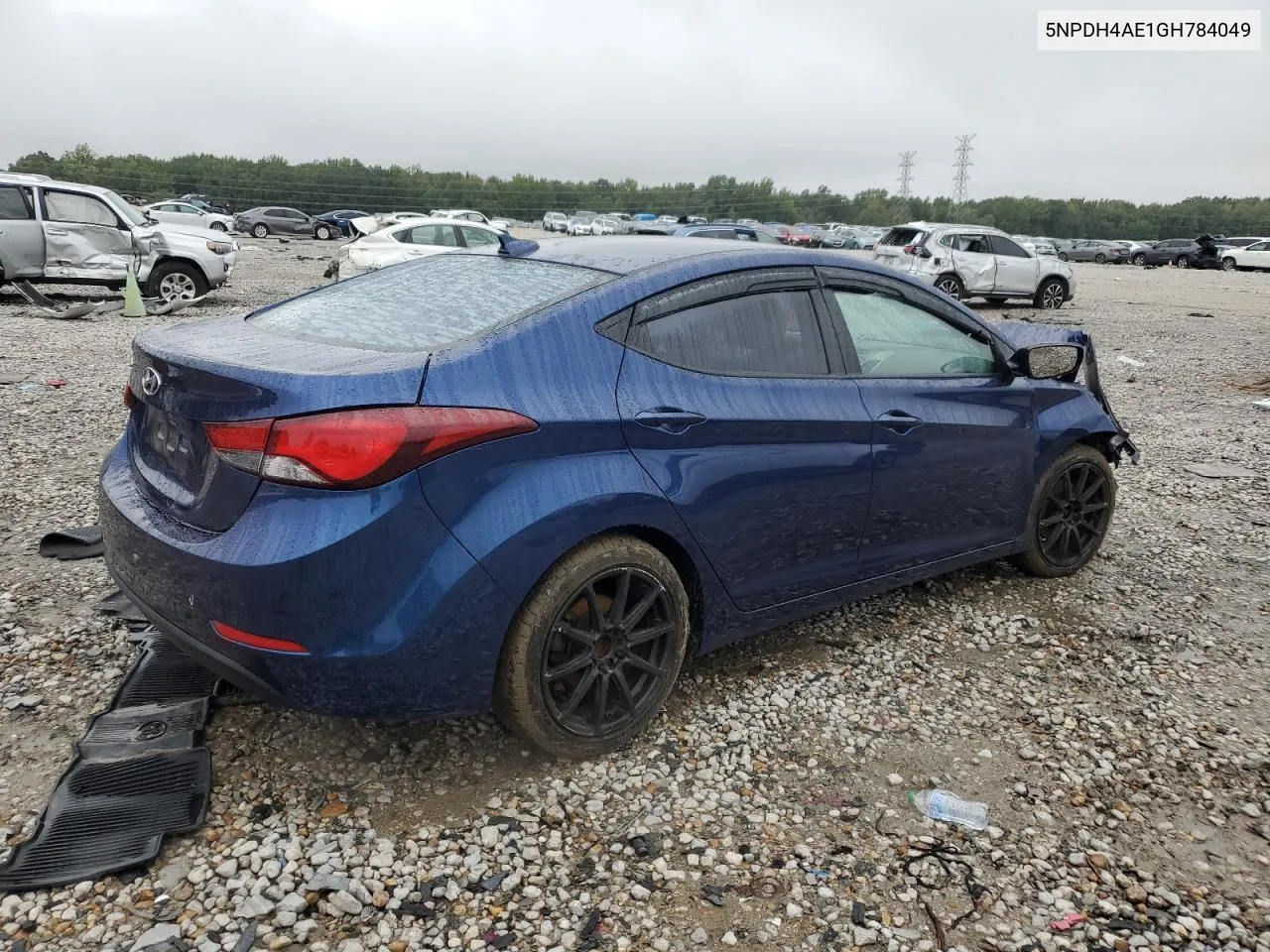 5NPDH4AE1GH784049 2016 Hyundai Elantra Se