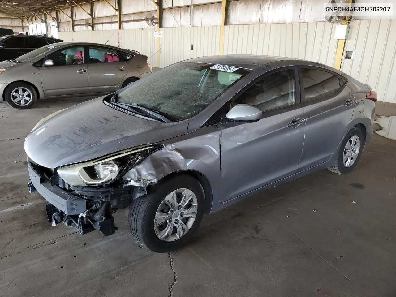 5NPDH4AE3GH709207 2016 Hyundai Elantra Se