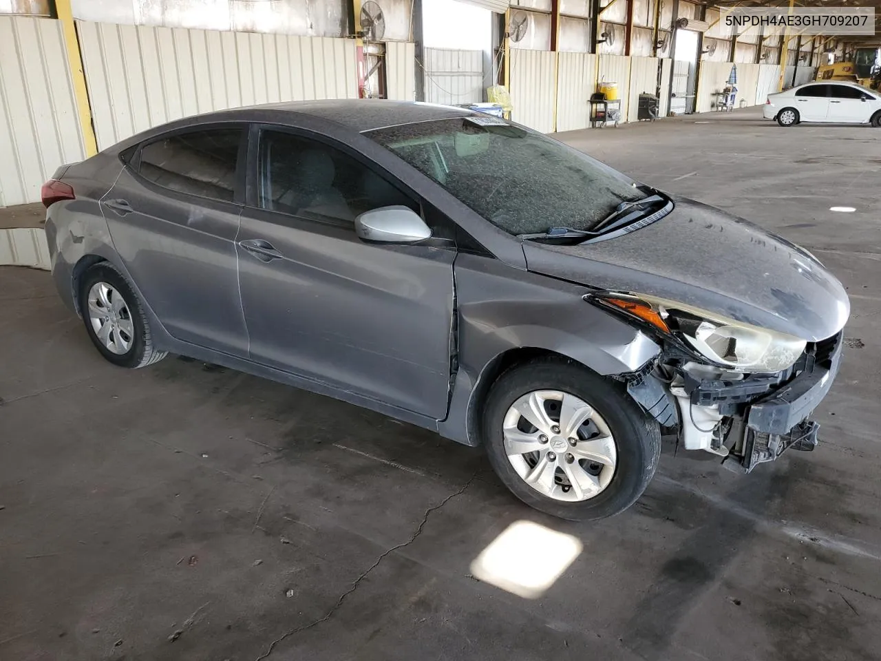 5NPDH4AE3GH709207 2016 Hyundai Elantra Se