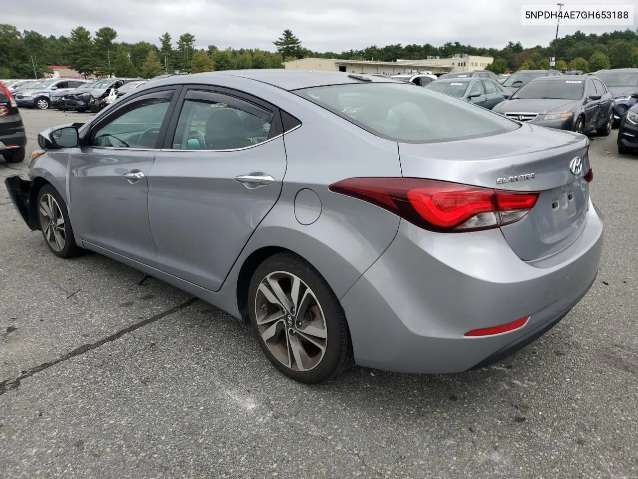 5NPDH4AE7GH653188 2016 Hyundai Elantra Se