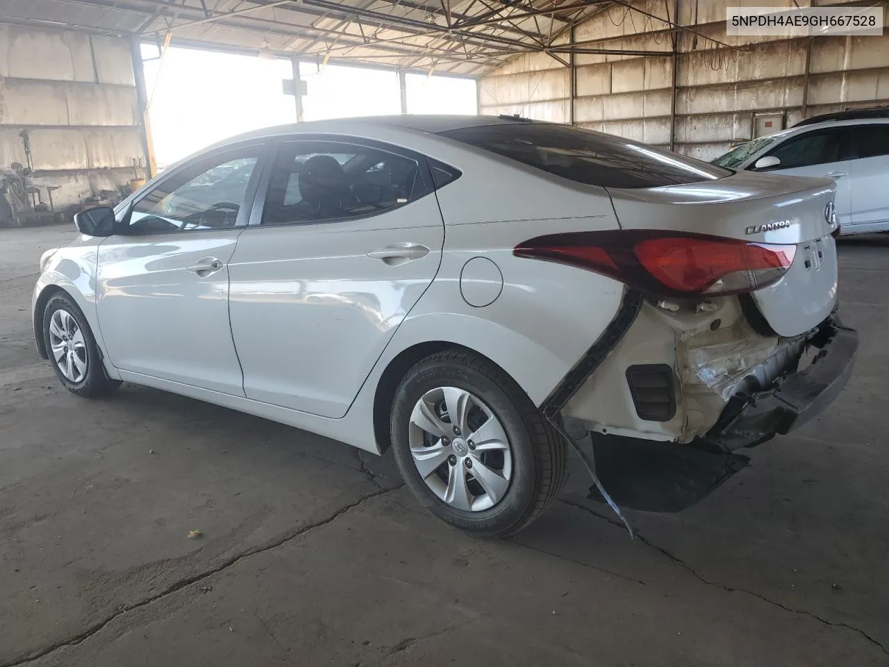 2016 Hyundai Elantra Se VIN: 5NPDH4AE9GH667528 Lot: 72391834