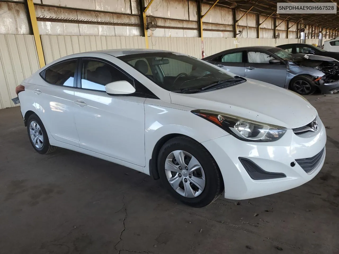 5NPDH4AE9GH667528 2016 Hyundai Elantra Se