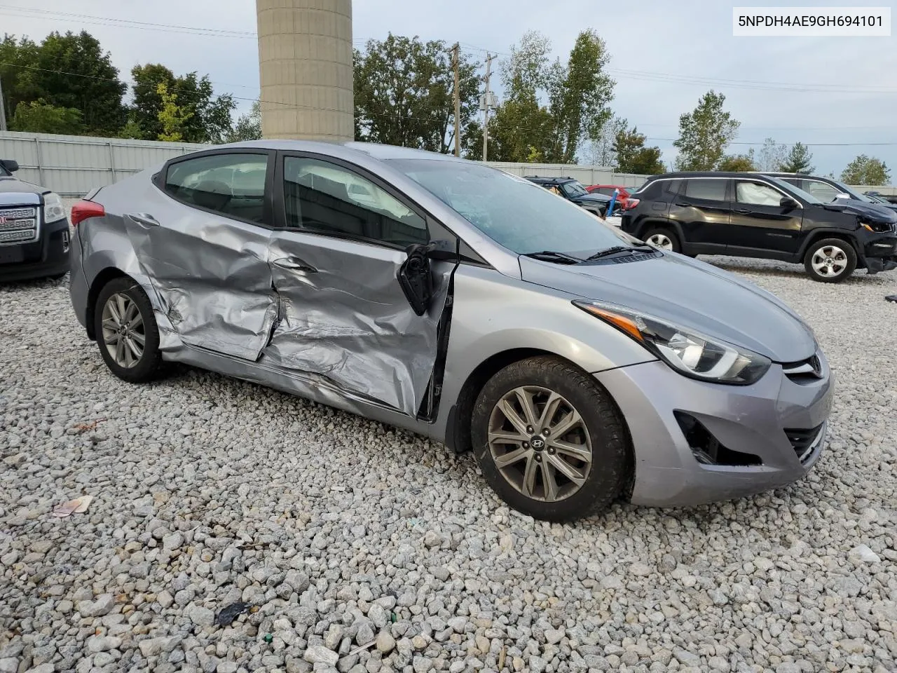 5NPDH4AE9GH694101 2016 Hyundai Elantra Se