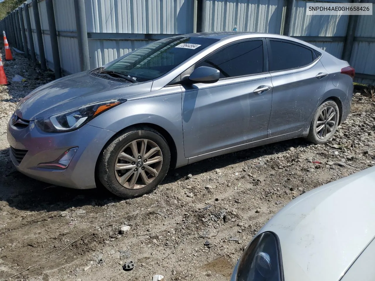 5NPDH4AE0GH658426 2016 Hyundai Elantra Se