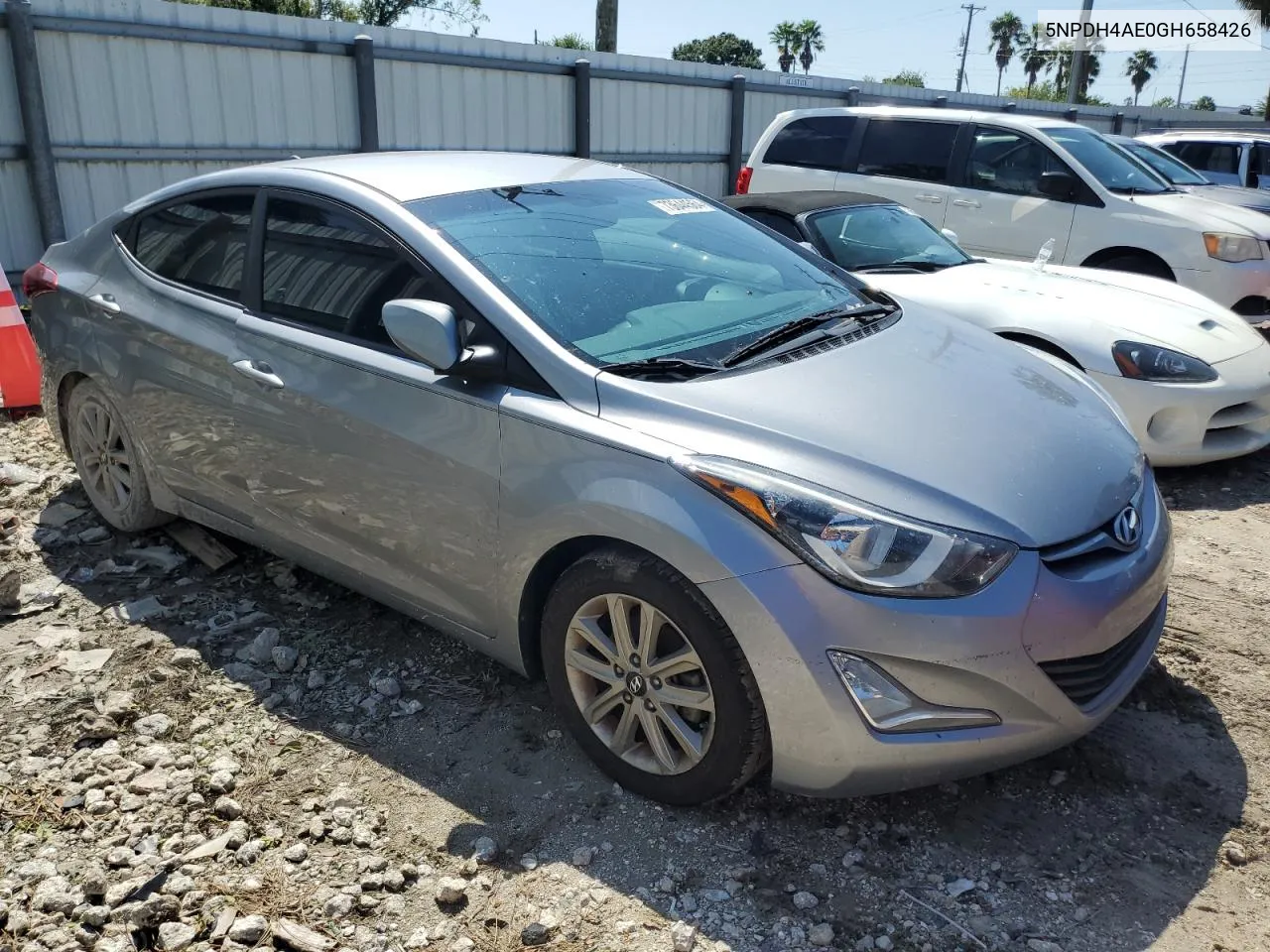 5NPDH4AE0GH658426 2016 Hyundai Elantra Se