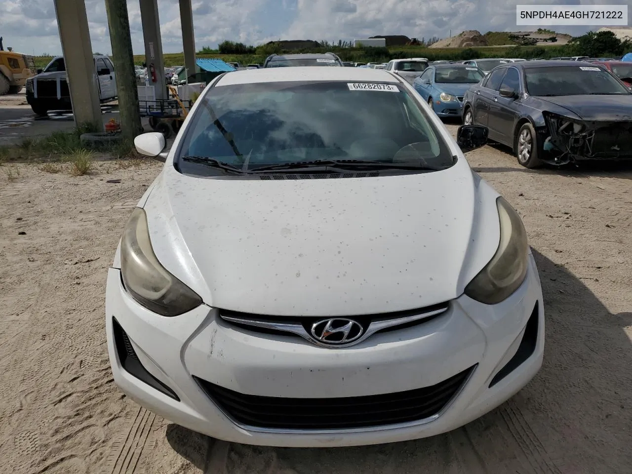 5NPDH4AE4GH721222 2016 Hyundai Elantra Se