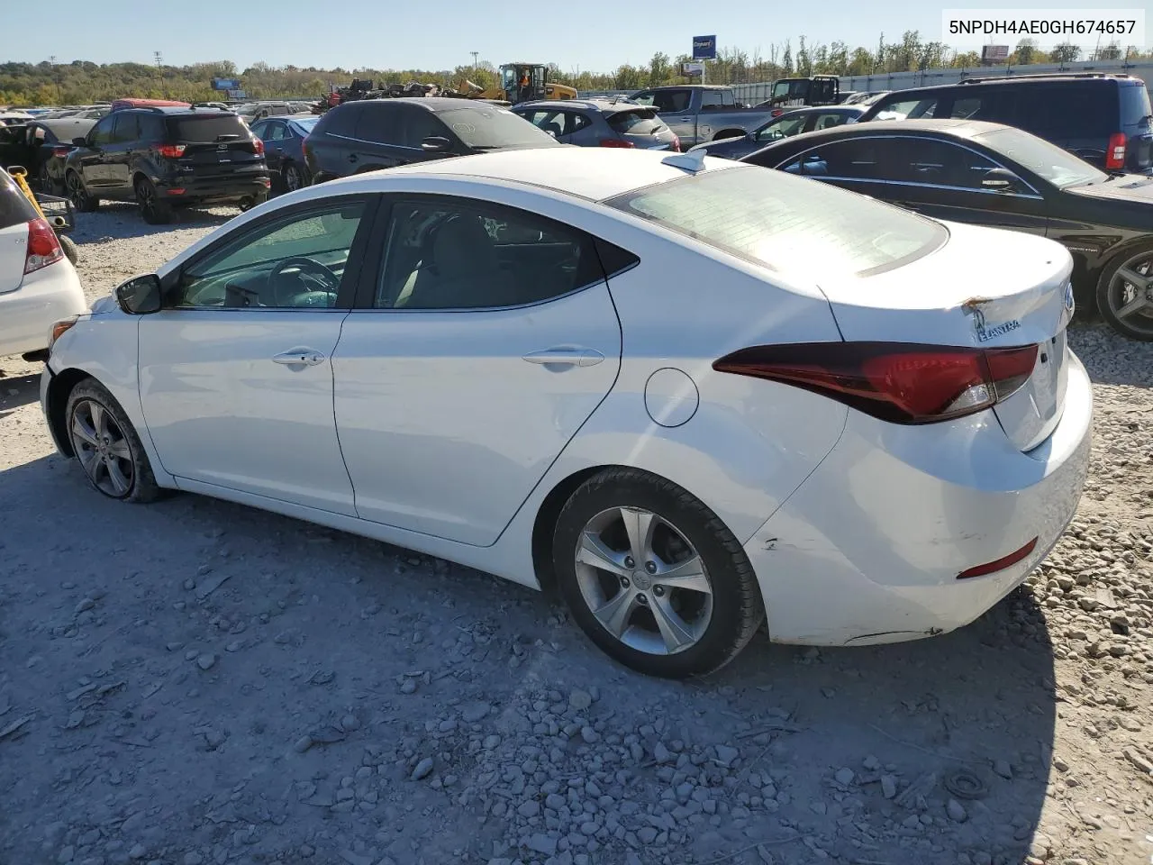 5NPDH4AE0GH674657 2016 Hyundai Elantra Se