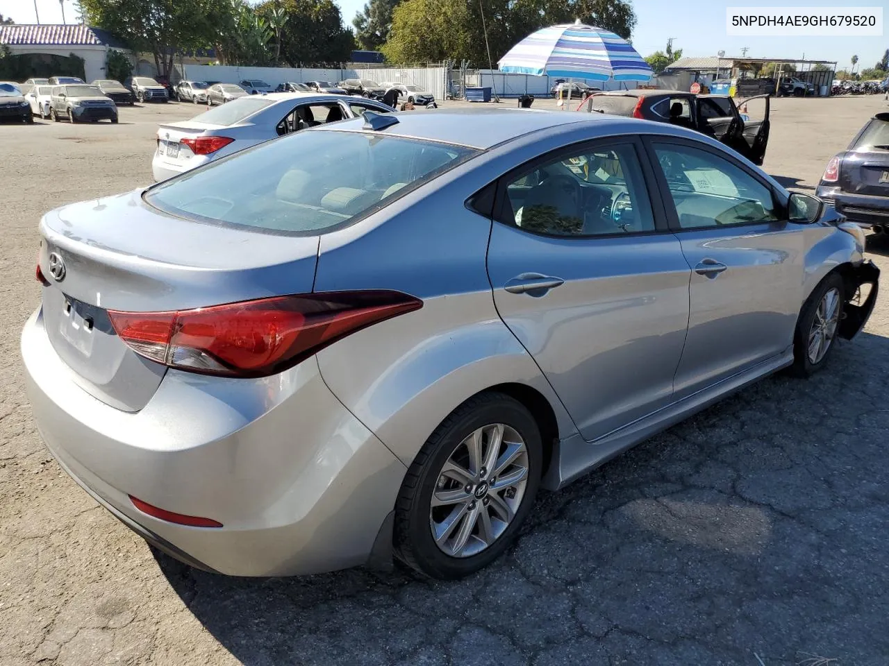 2016 Hyundai Elantra Se VIN: 5NPDH4AE9GH679520 Lot: 77216284