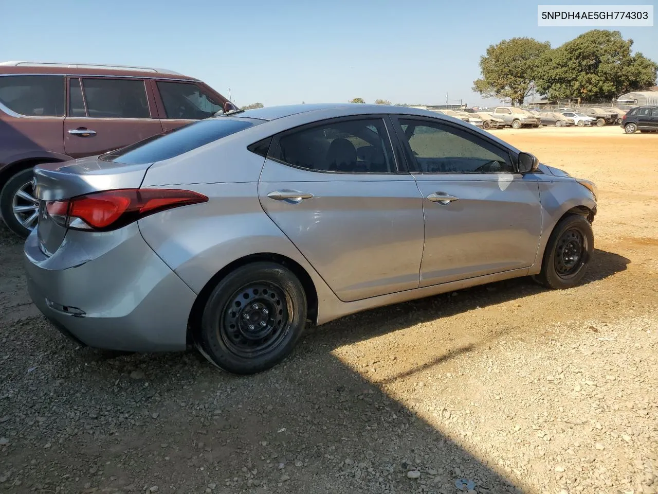 2016 Hyundai Elantra Se VIN: 5NPDH4AE5GH774303 Lot: 77541684