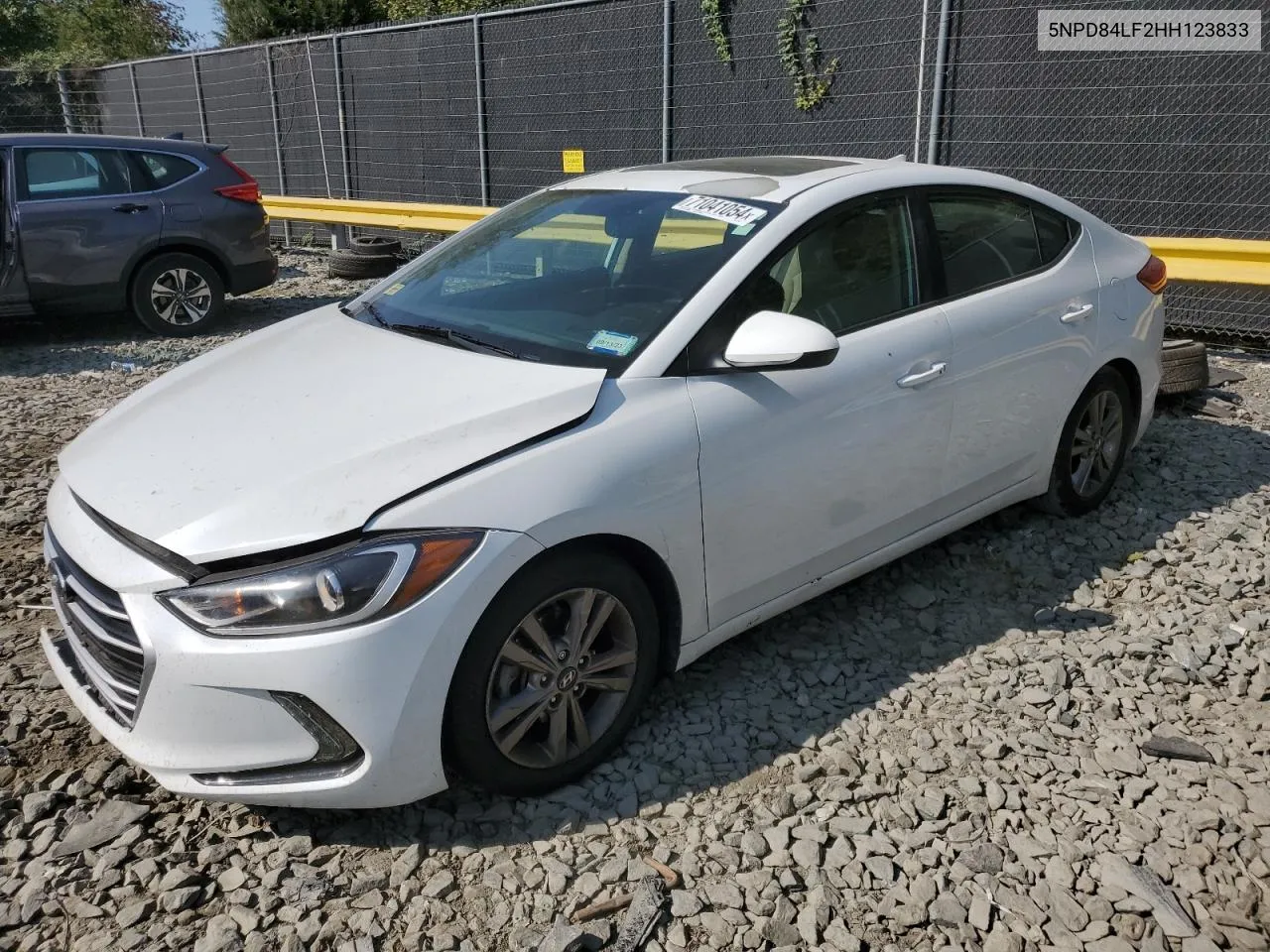 2017 Hyundai Elantra Se VIN: 5NPD84LF2HH123833 Lot: 71041054