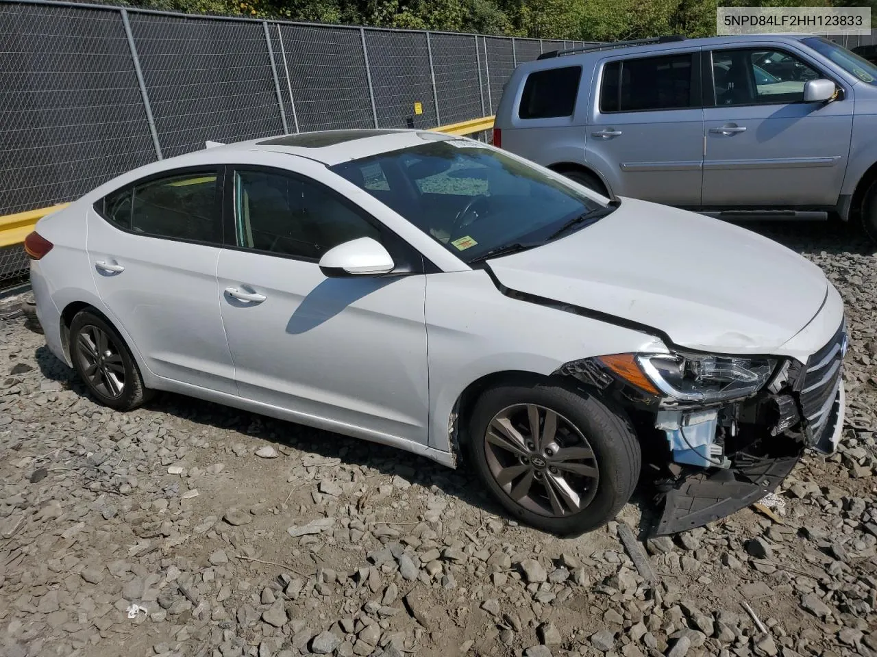 2017 Hyundai Elantra Se VIN: 5NPD84LF2HH123833 Lot: 71041054