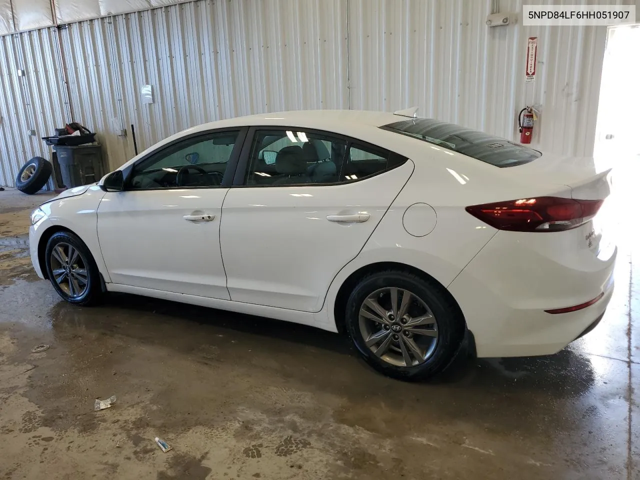 5NPD84LF6HH051907 2017 Hyundai Elantra Se