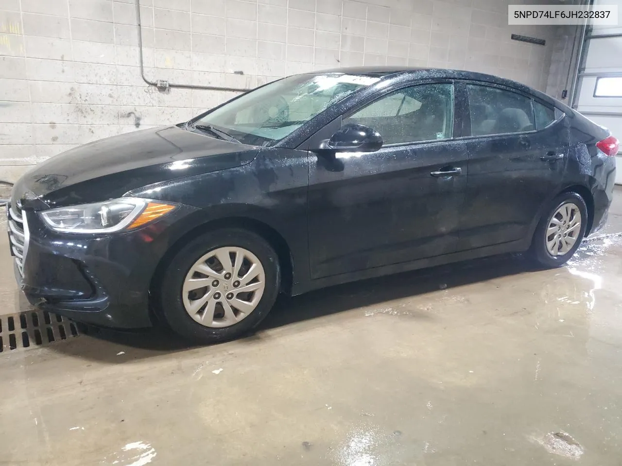 5NPD74LF6JH232837 2018 Hyundai Elantra Se