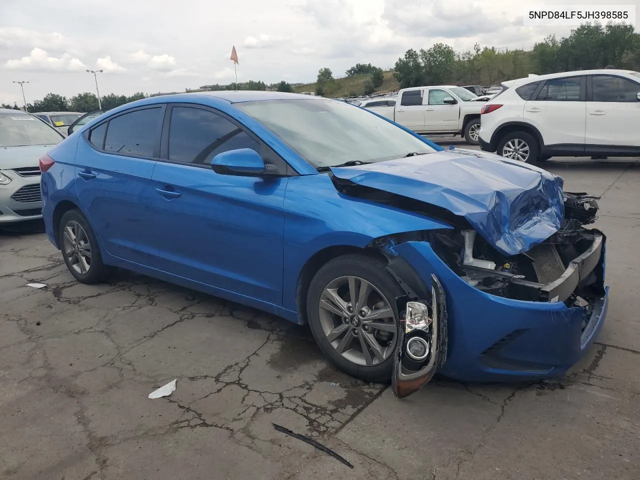 5NPD84LF5JH398585 2018 Hyundai Elantra Sel