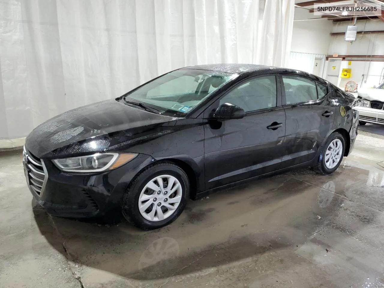 5NPD74LF8JH256685 2018 Hyundai Elantra Se