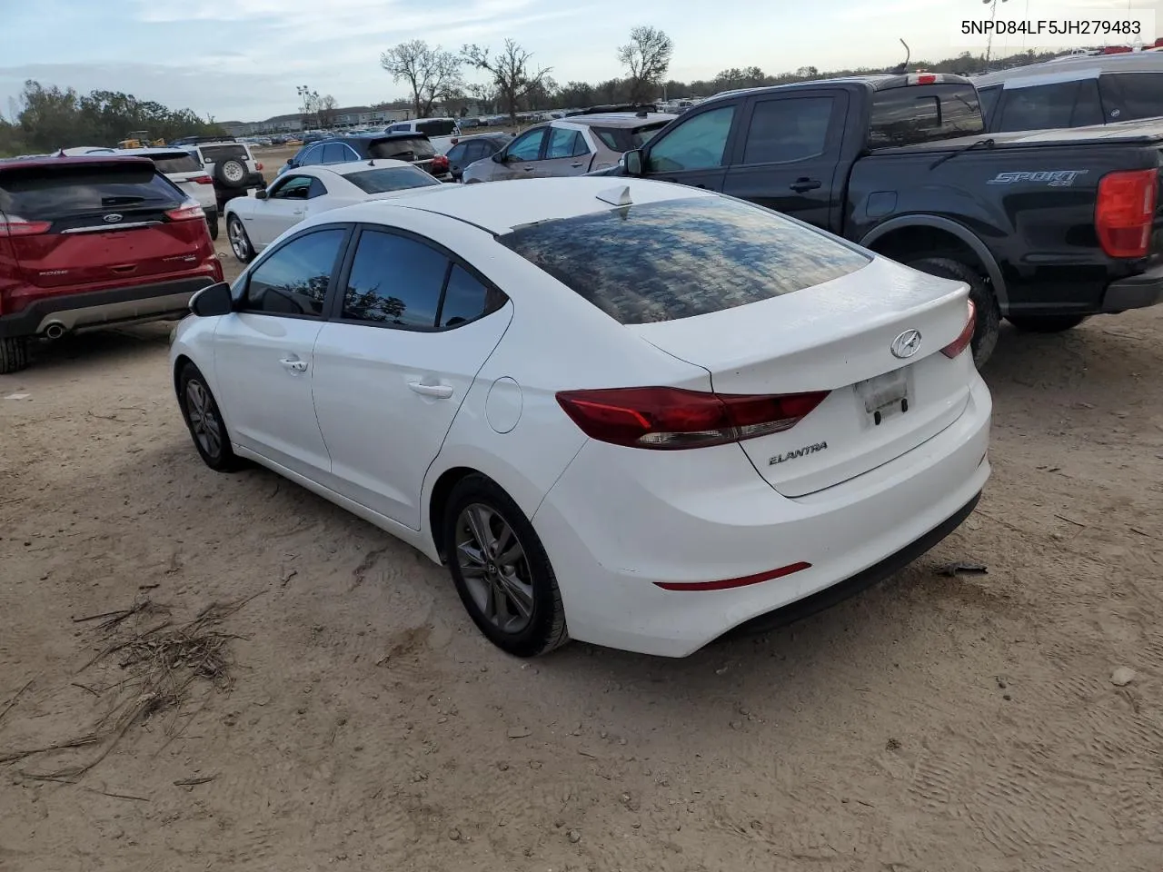 5NPD84LF5JH279483 2018 Hyundai Elantra Sel