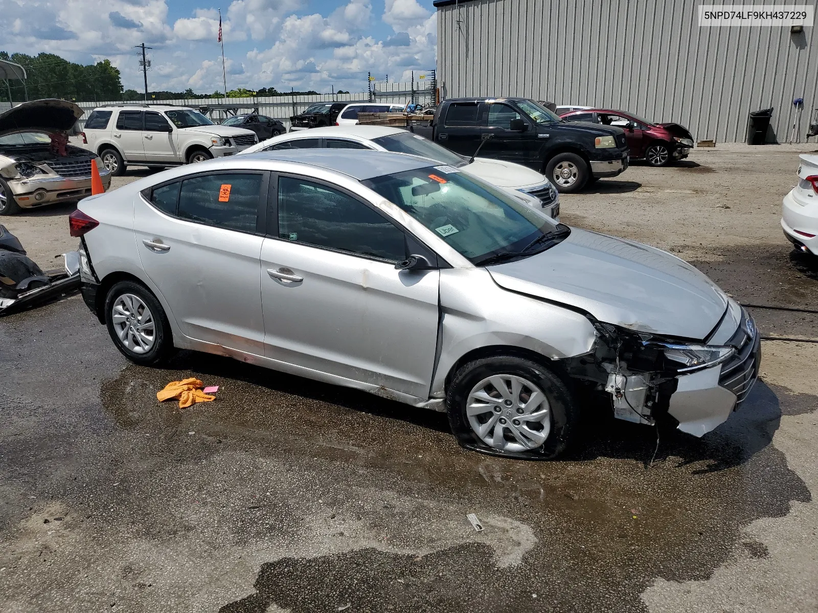 2019 Hyundai Elantra Se VIN: 5NPD74LF9KH437229 Lot: 62061184