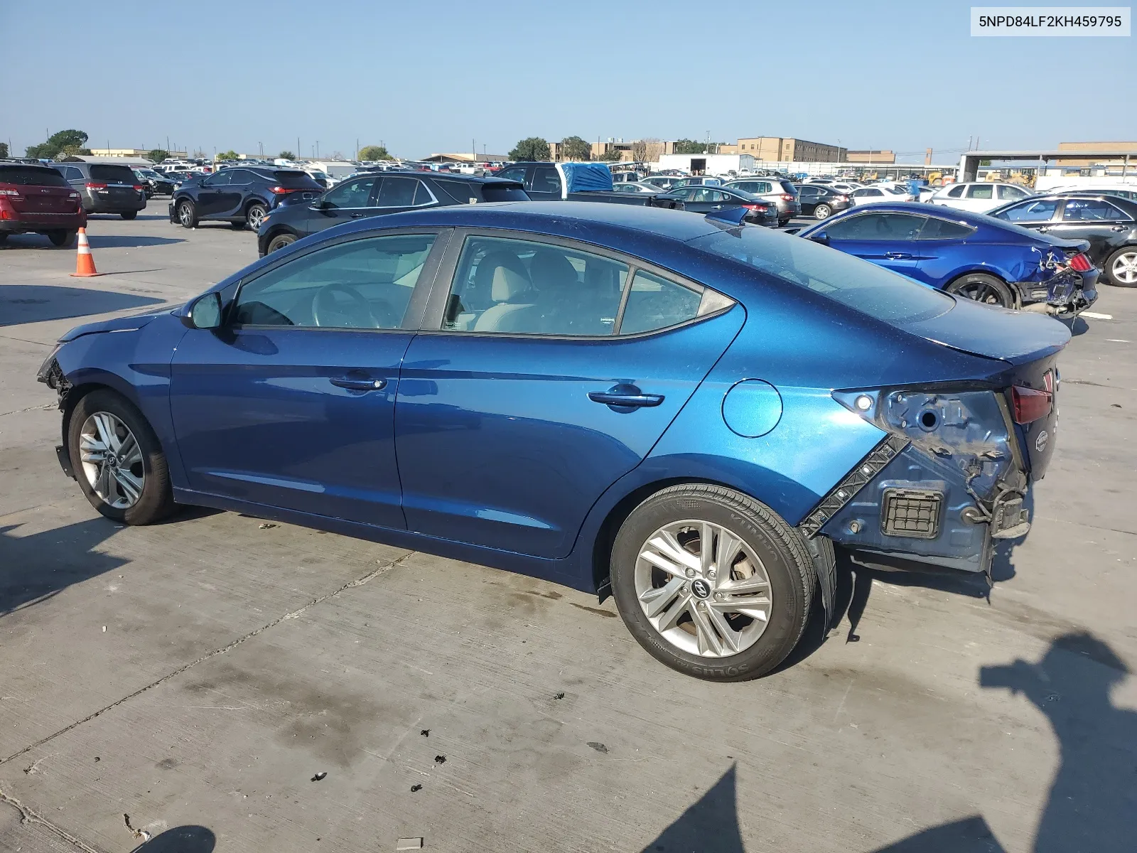 5NPD84LF2KH459795 2019 Hyundai Elantra Sel