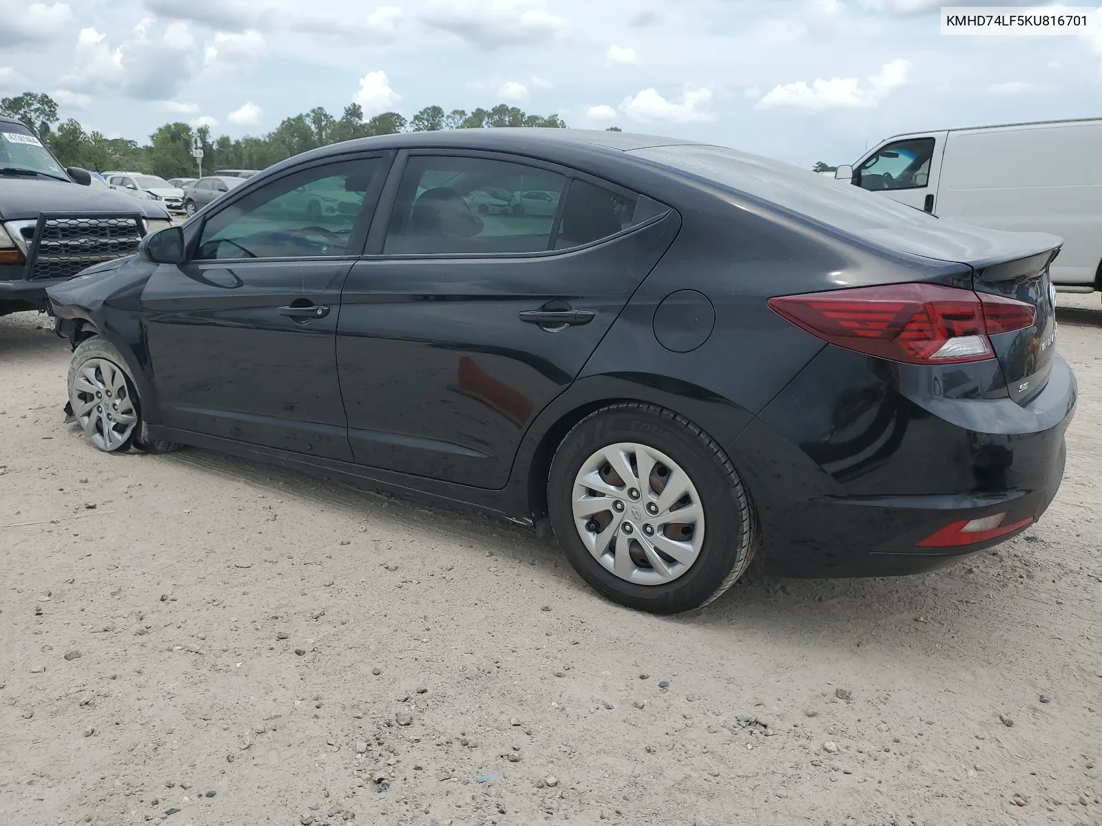 2019 Hyundai Elantra Se VIN: KMHD74LF5KU816701 Lot: 67030344