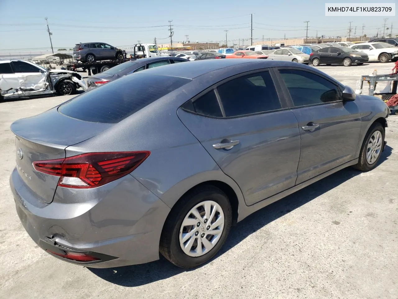 2019 Hyundai Elantra Se VIN: KMHD74LF1KU823709 Lot: 70136854