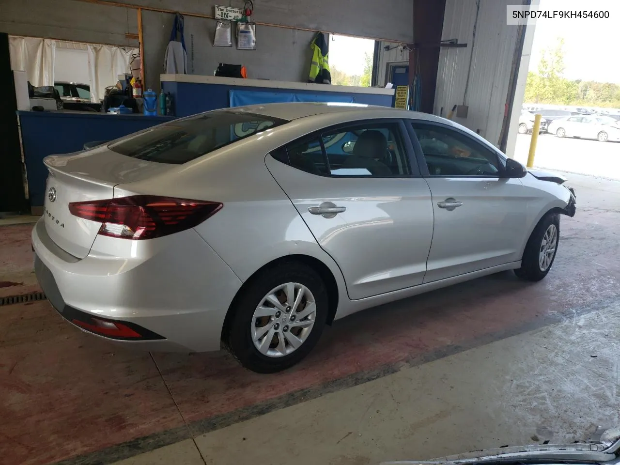 5NPD74LF9KH454600 2019 Hyundai Elantra Se