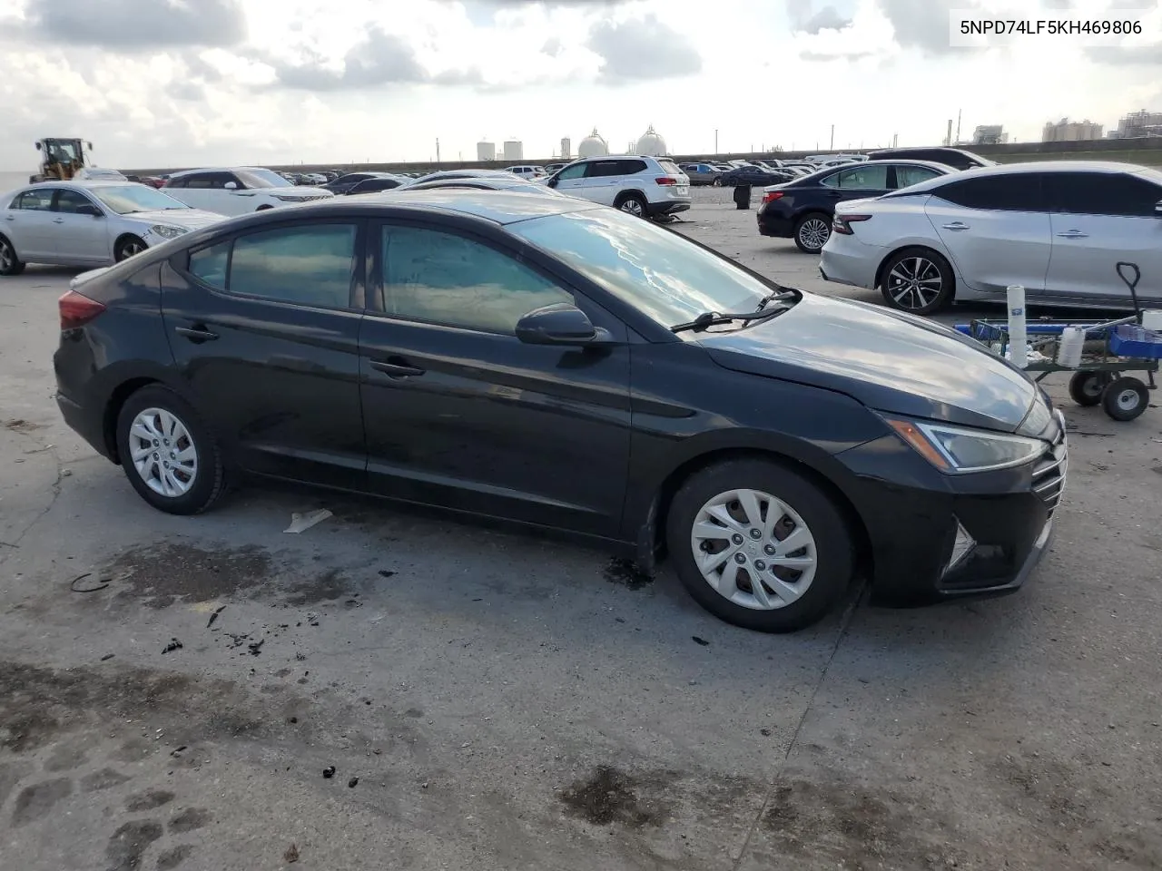 5NPD74LF5KH469806 2019 Hyundai Elantra Se