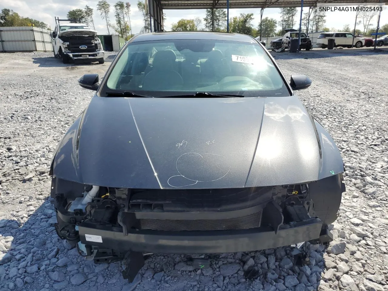 5NPLP4AG1MH025493 2021 Hyundai Elantra Limited