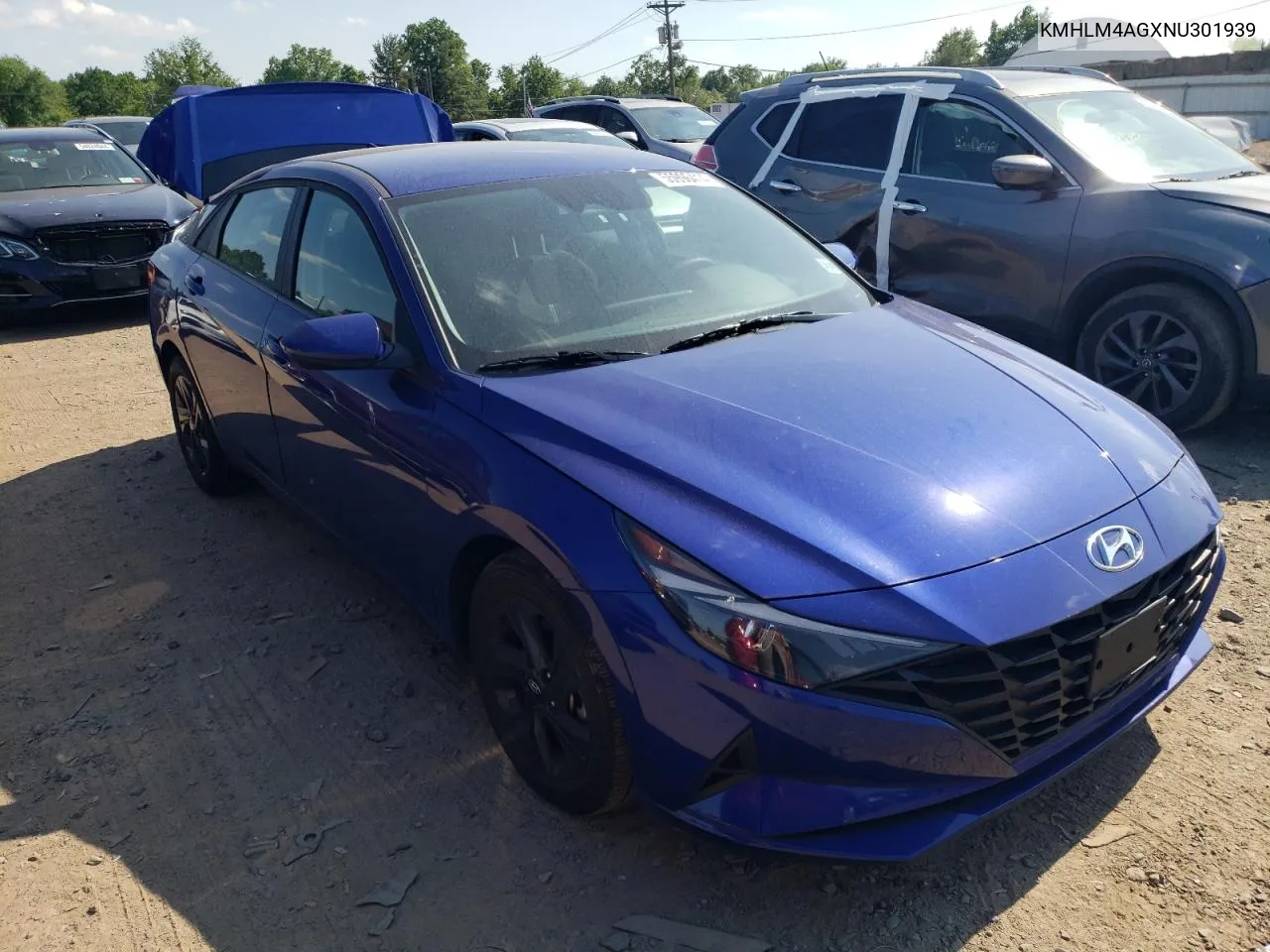 KMHLM4AGXNU301939 2022 Hyundai Elantra Sel