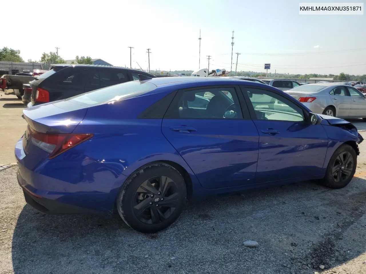 KMHLM4AGXNU351871 2022 Hyundai Elantra Sel