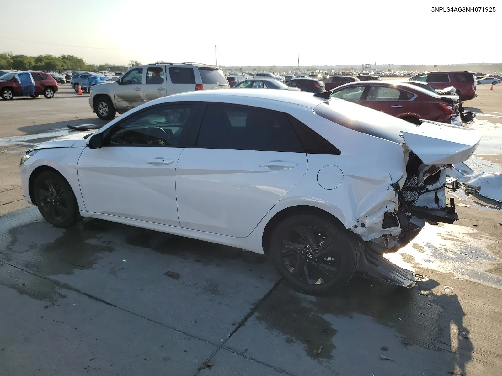 5NPLS4AG3NH071925 2022 Hyundai Elantra Sel