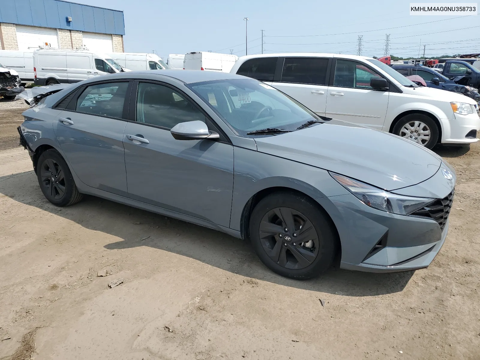 KMHLM4AG0NU358733 2022 Hyundai Elantra Sel