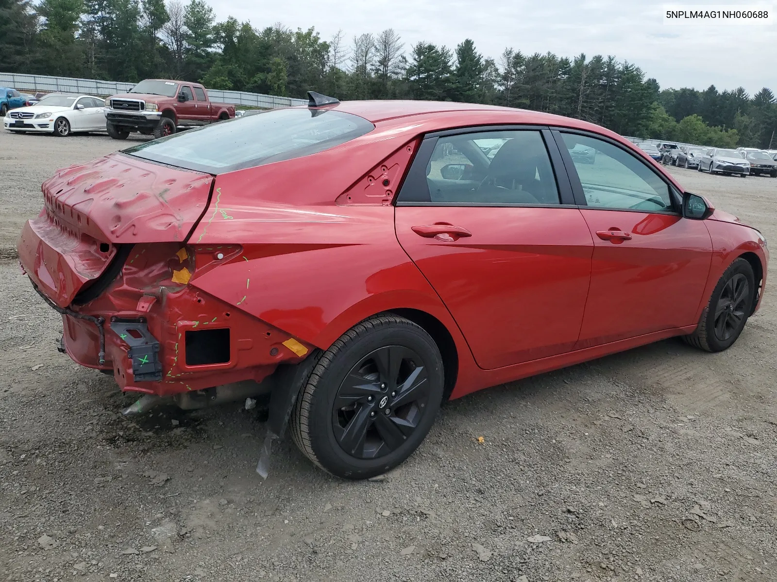 5NPLM4AG1NH060688 2022 Hyundai Elantra Sel