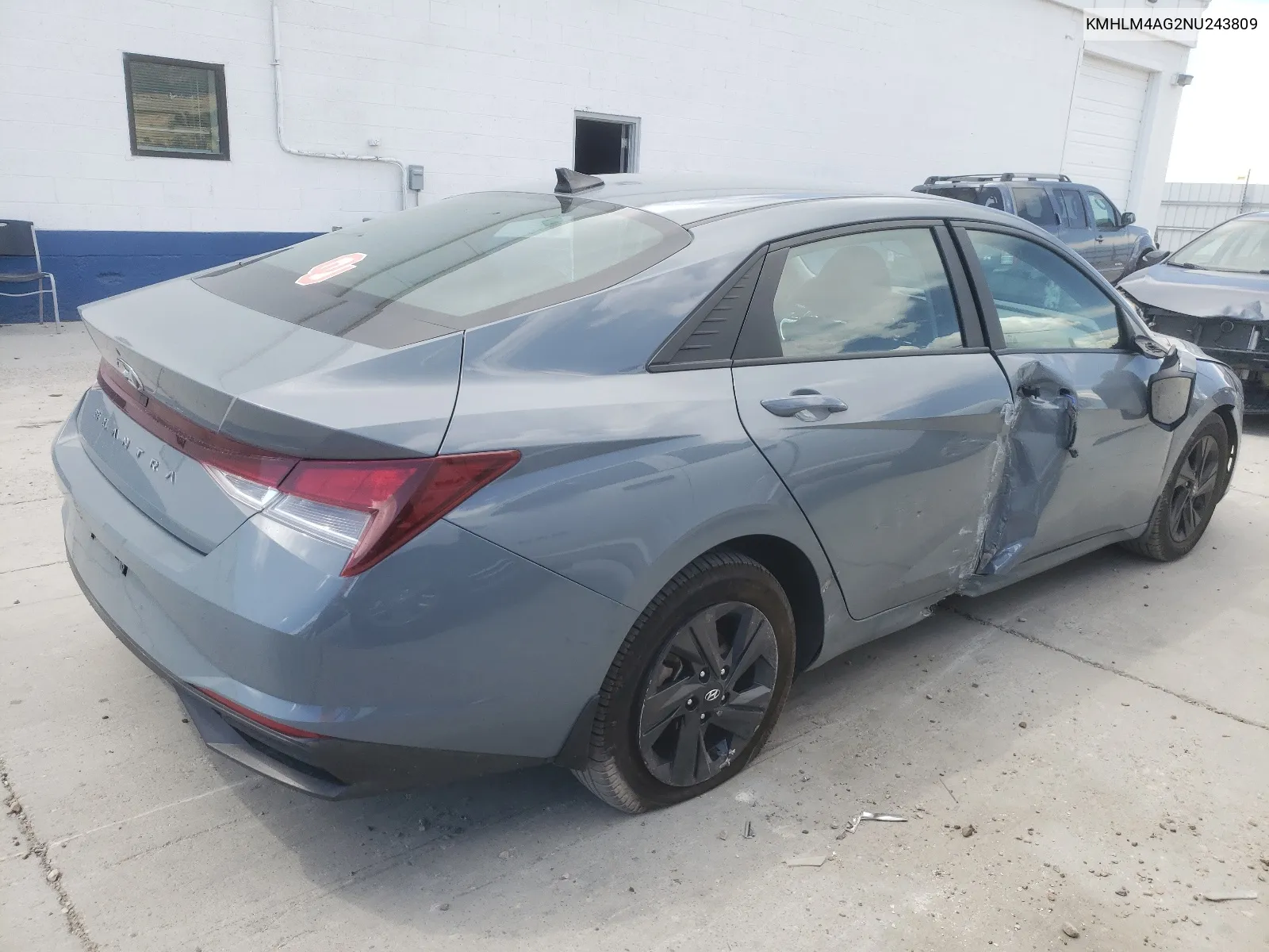 KMHLM4AG2NU243809 2022 Hyundai Elantra Sel