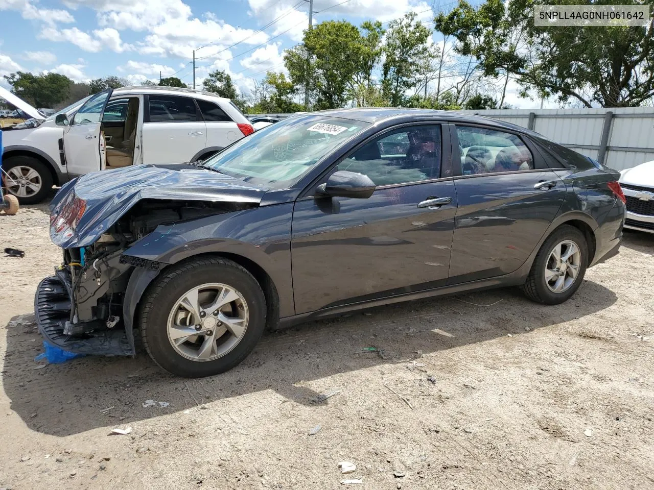 5NPLL4AG0NH061642 2022 Hyundai Elantra Se