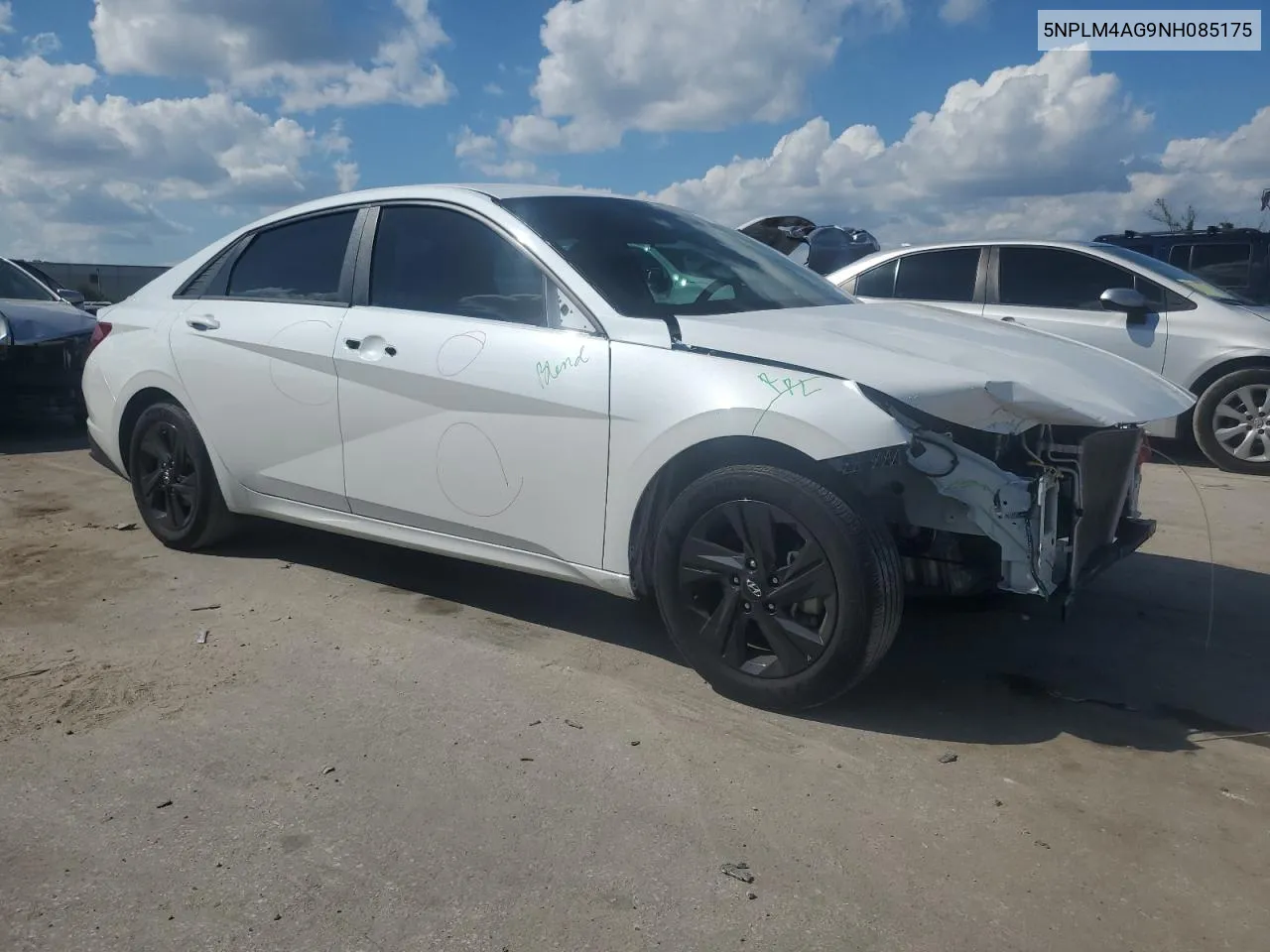 5NPLM4AG9NH085175 2022 Hyundai Elantra Sel