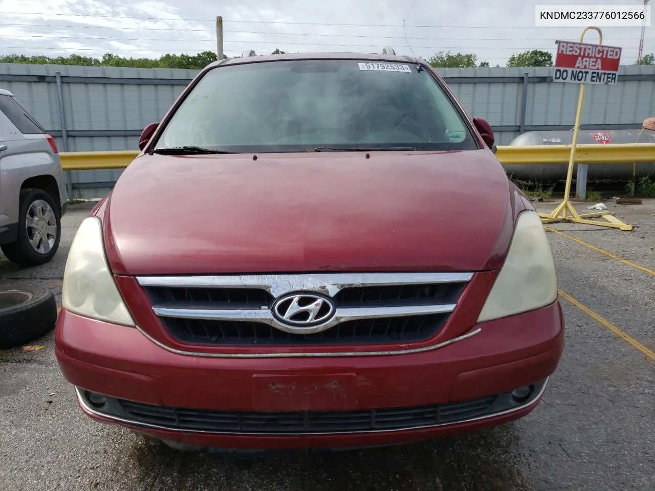 2007 Hyundai Entourage Gls VIN: KNDMC233776012566 Lot: 65477123