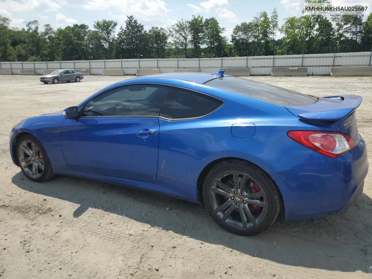 2010 Hyundai Genesis Coupe 3.8L VIN: KMHHU6KH5AU025687 Lot: 56945814